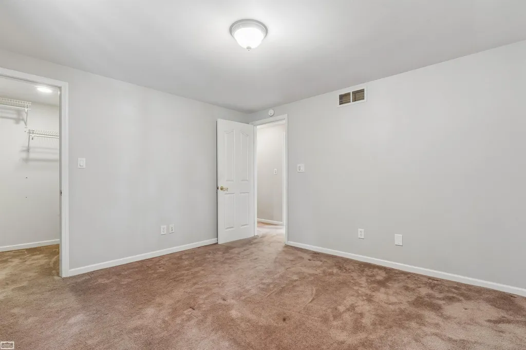 37816 Winkler Street Harrison Charter Township MI 48045