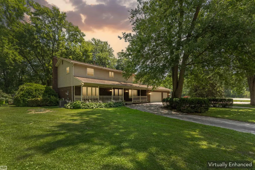 37816 Winkler Street Harrison Charter Township MI 48045