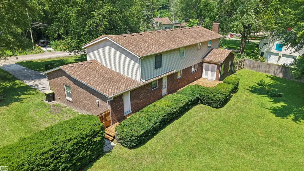 37816 Winkler Street Harrison Charter Township MI 48045