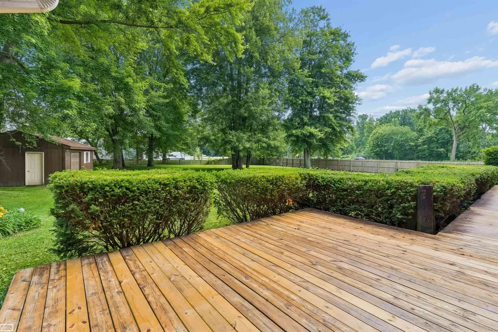 37816 Winkler Street Harrison Charter Township MI 48045
