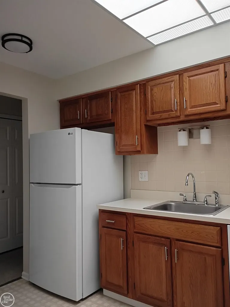 41415 Janet Circle Clinton Charter Township MI 48038