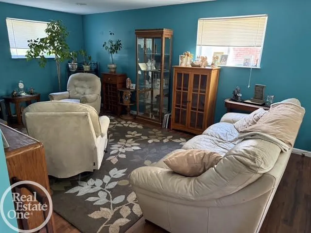 31705 Saint Margaret Street St. Clair Shores City MI 48082