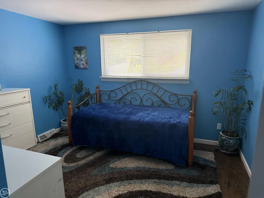 31705 Saint Margaret Street St. Clair Shores City MI 48082