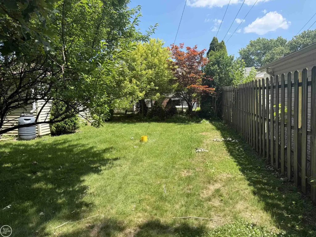 31705 Saint Margaret Street St. Clair Shores City MI 48082