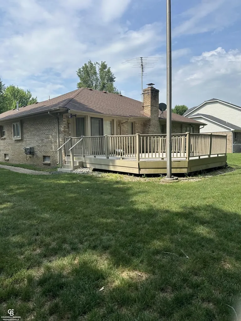 35981 Diane Lane Richmond City MI 48062