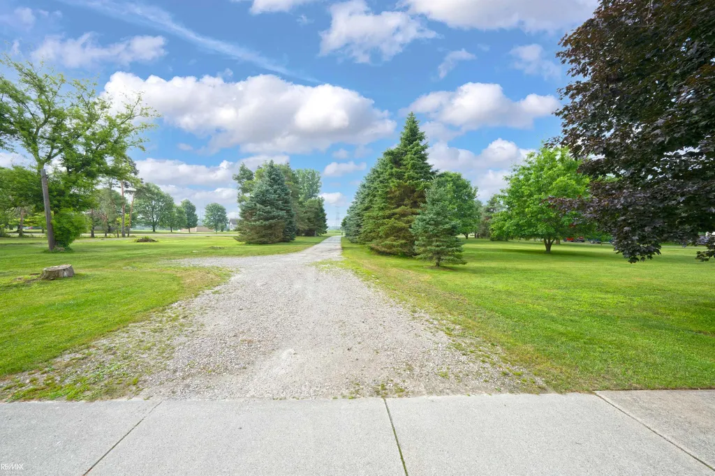 57917 Werderman Road Lenox Township MI 48048