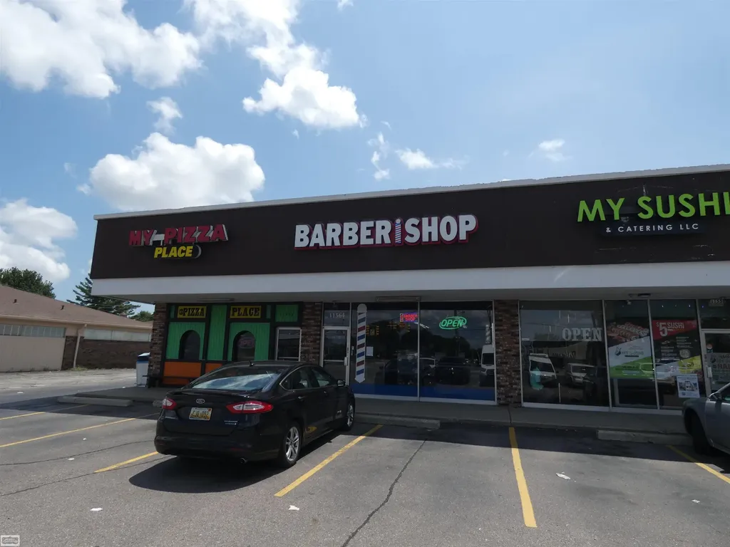 11564 15 Mile Road Sterling Heights City MI 48315