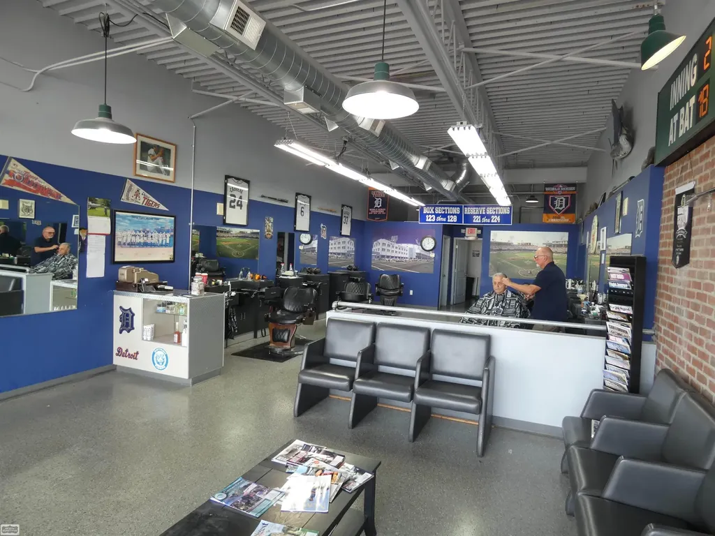 11564 15 Mile Road Sterling Heights City MI 48315