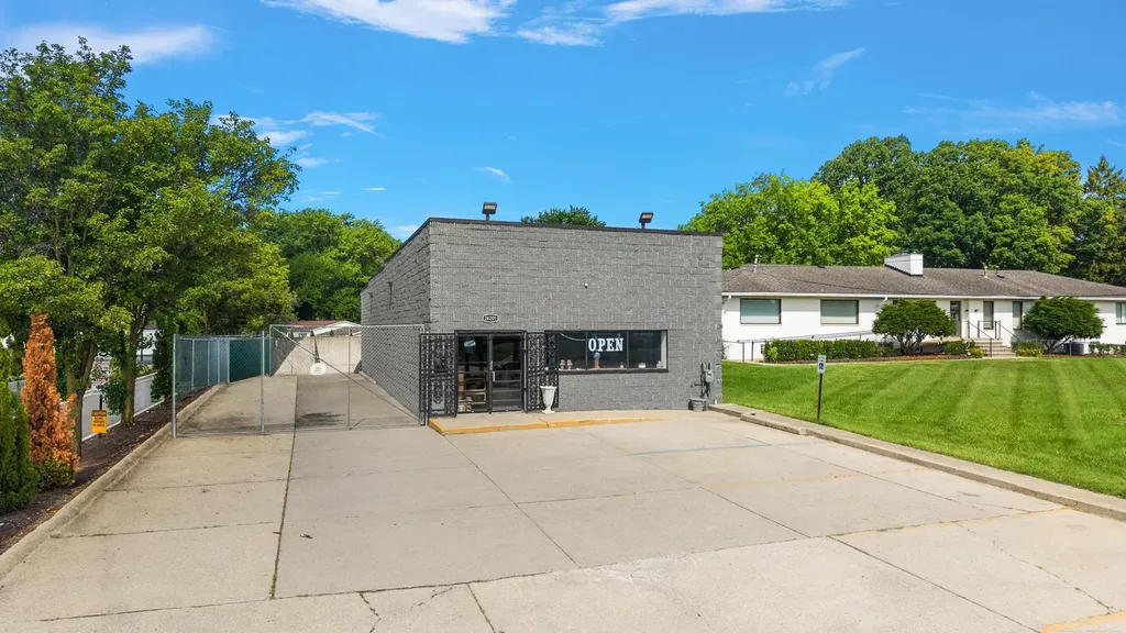 26201 Dequindre Road Madison Heights City MI 48071