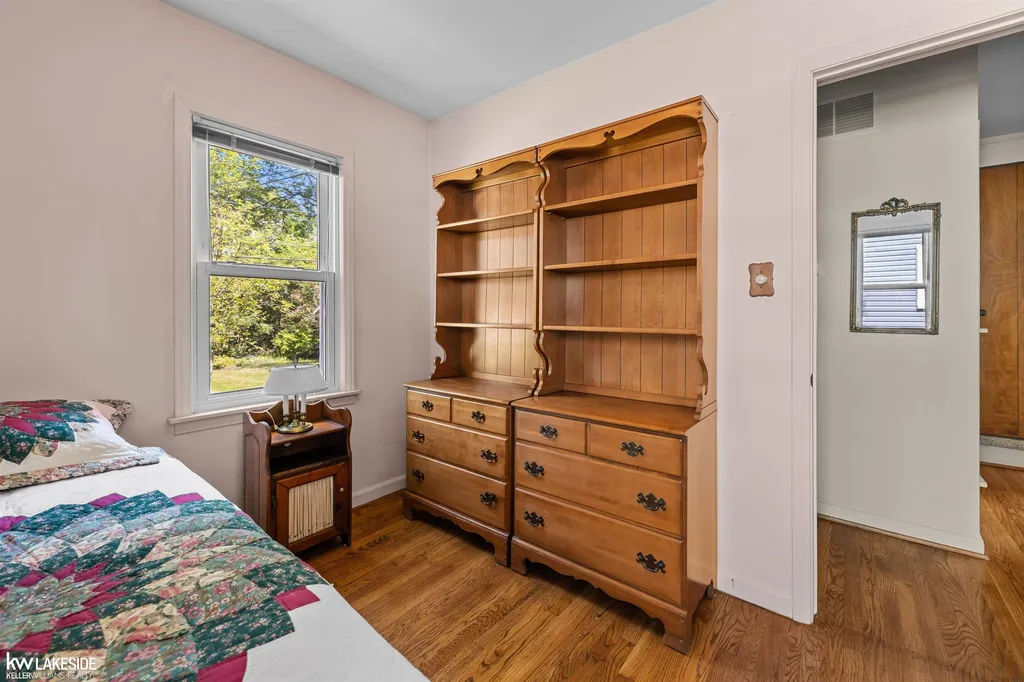 1917 Harwood Avenue Royal Oak City MI 48067
