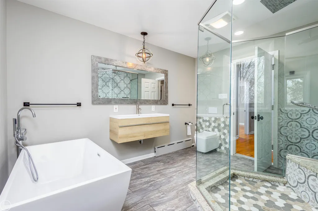 6026 Via Toscana Street Troy City MI 48085