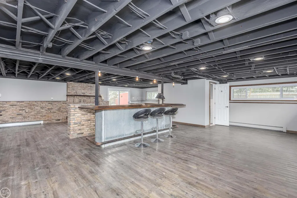 6026 Via Toscana Street Troy City MI 48085