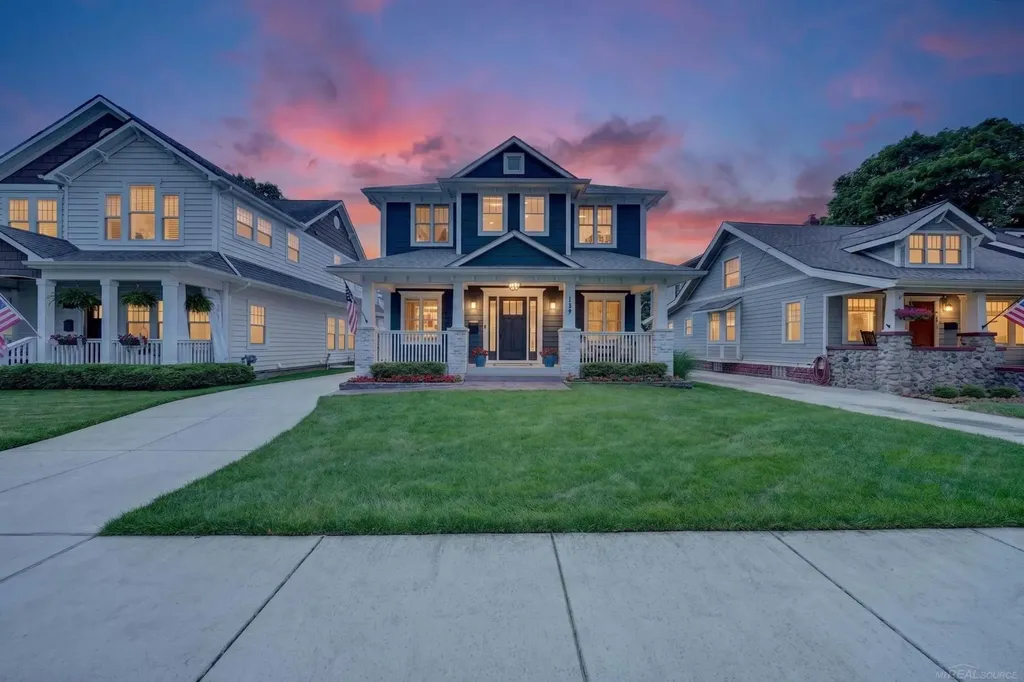 139 Albertson Street Rochester City MI 48307