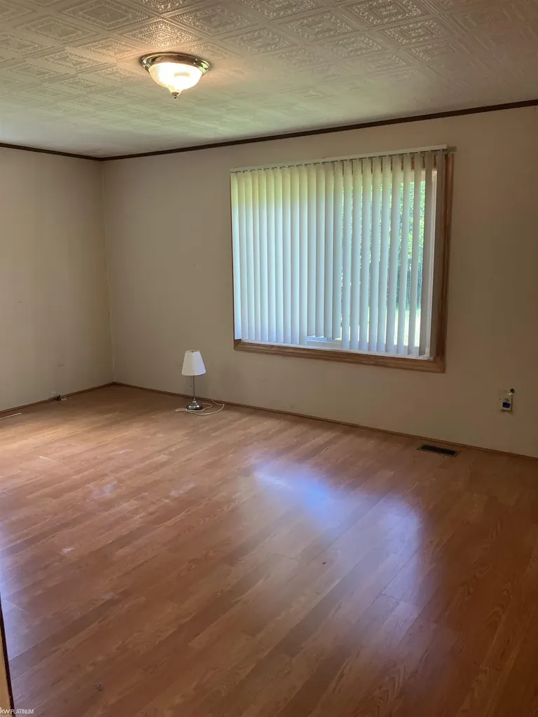 8915 21 Mile Road Shelby Charter Township MI 48317