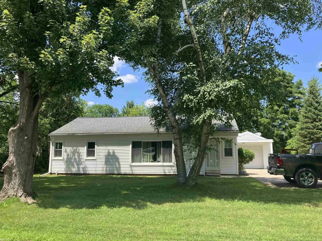 8915 21 Mile Road Shelby Charter Township MI 48317