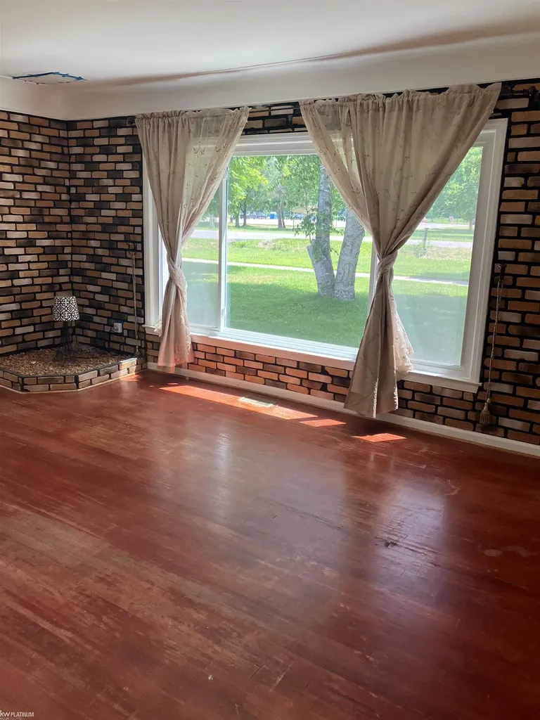 8915 21 Mile Road Shelby Charter Township MI 48317