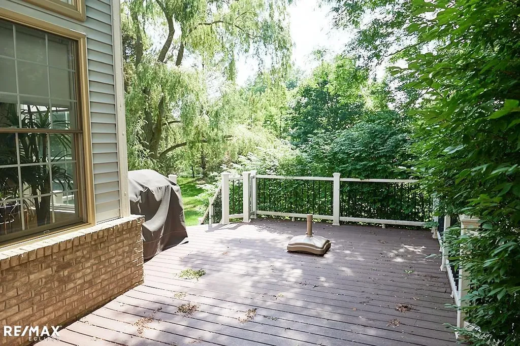 4199 Wincrest Lane Oakland Charter Township MI 48306