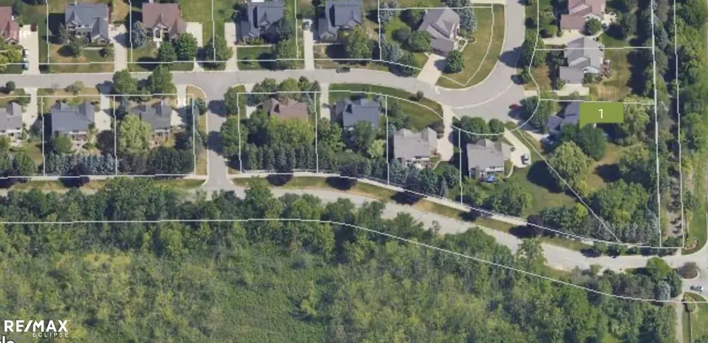 4199 Wincrest Lane Oakland Charter Township MI 48306