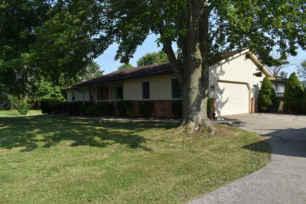 9505 Dolan Road Columbus Township MI 48063