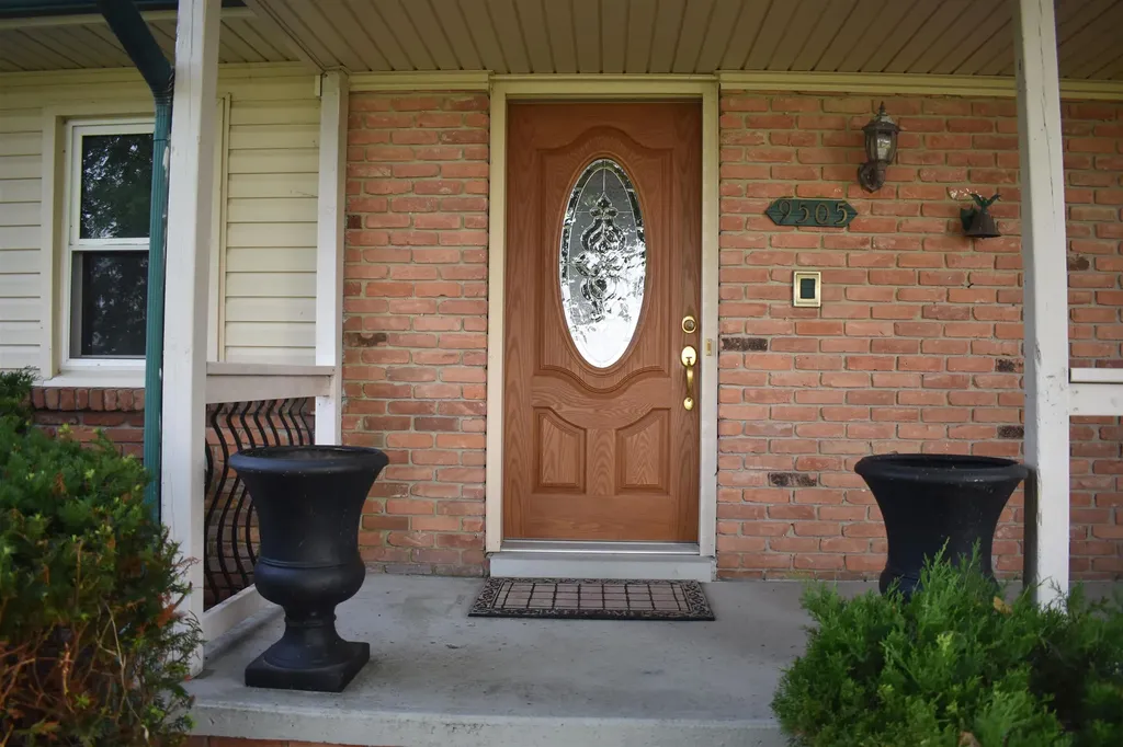 9505 Dolan Road Columbus Township MI 48063