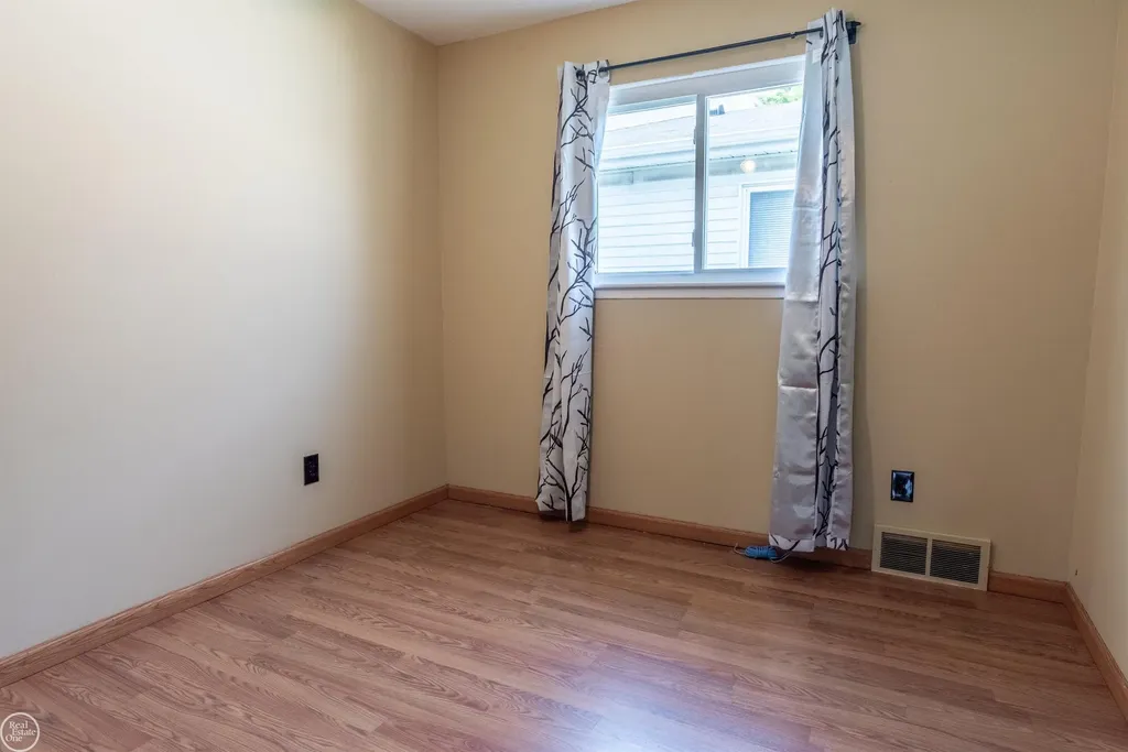 20723 Colman Street Clinton Charter Township MI 48035