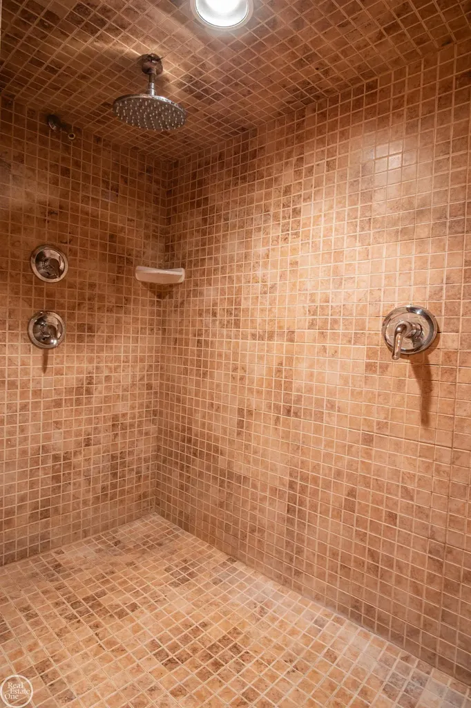 20723 Colman Street Clinton Charter Township MI 48035