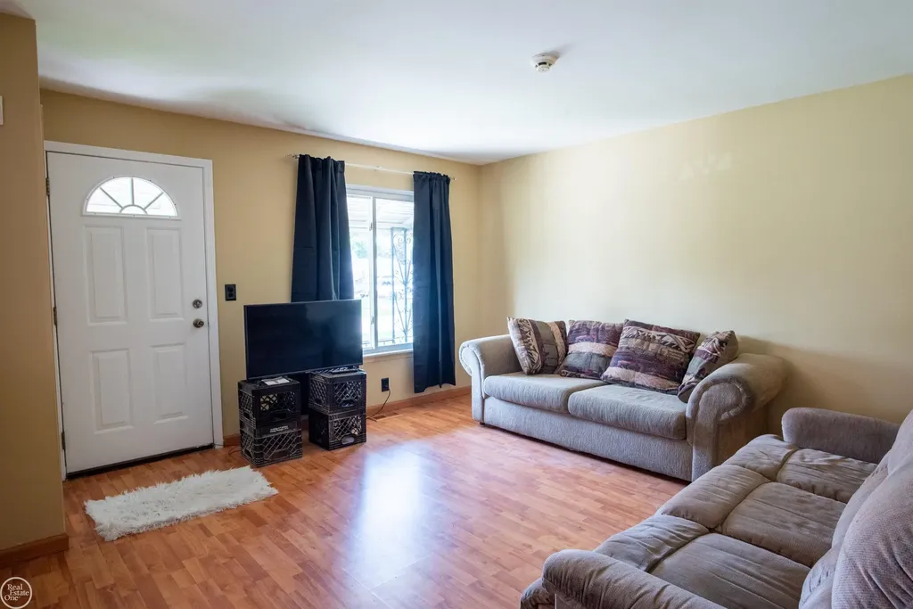 20723 Colman Street Clinton Charter Township MI 48035