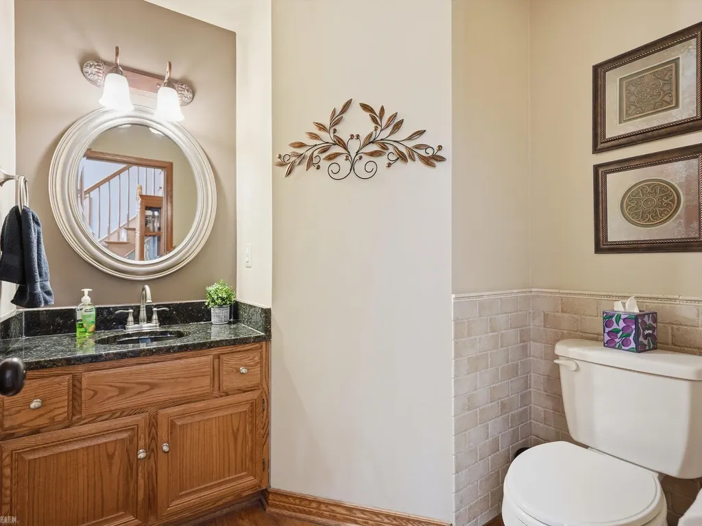 46288 Glen Pointe Drive Shelby Charter Township MI 48315