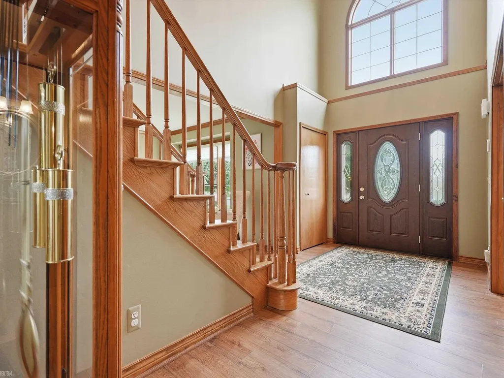 46288 Glen Pointe Drive Shelby Charter Township MI 48315