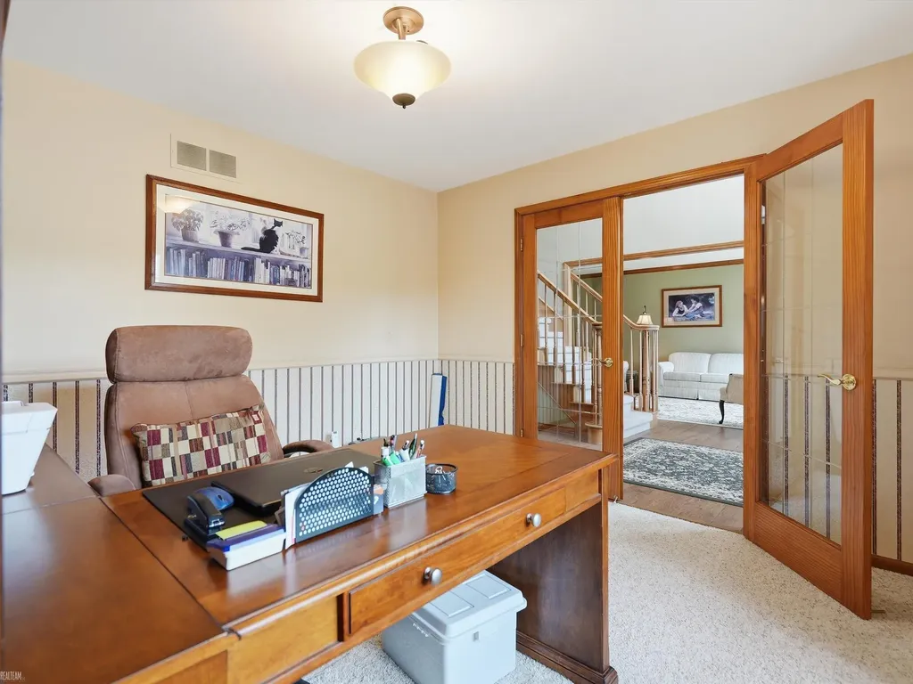46288 Glen Pointe Drive Shelby Charter Township MI 48315