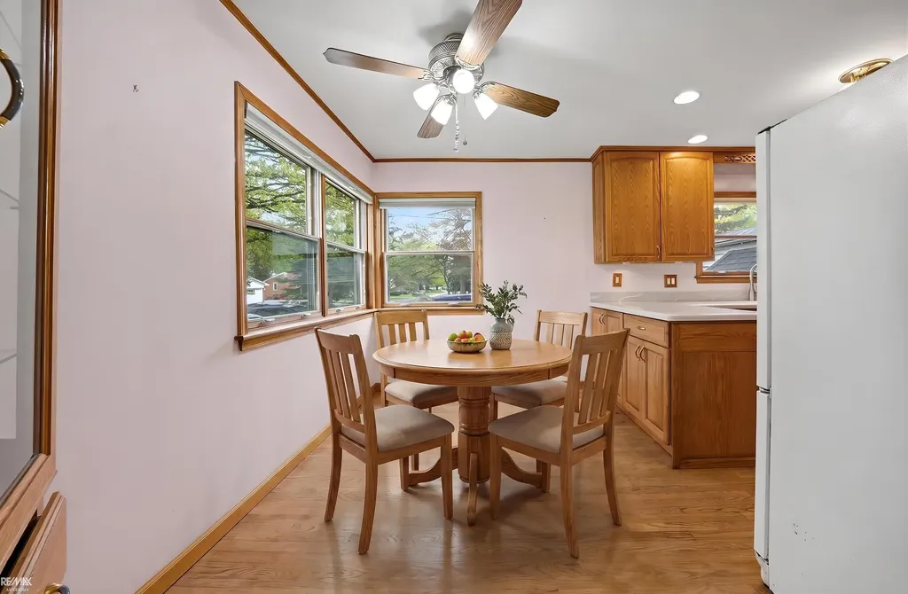 28900 S River Road Harrison Charter Township MI 48045