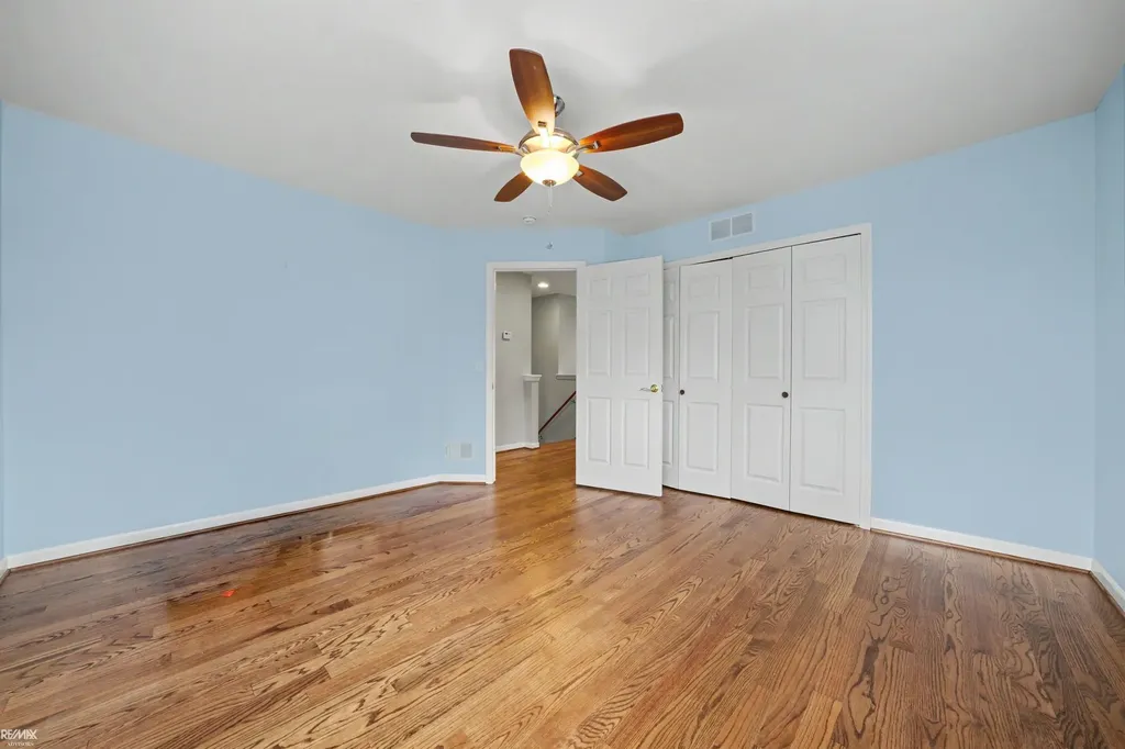 28900 S River Road Harrison Charter Township MI 48045