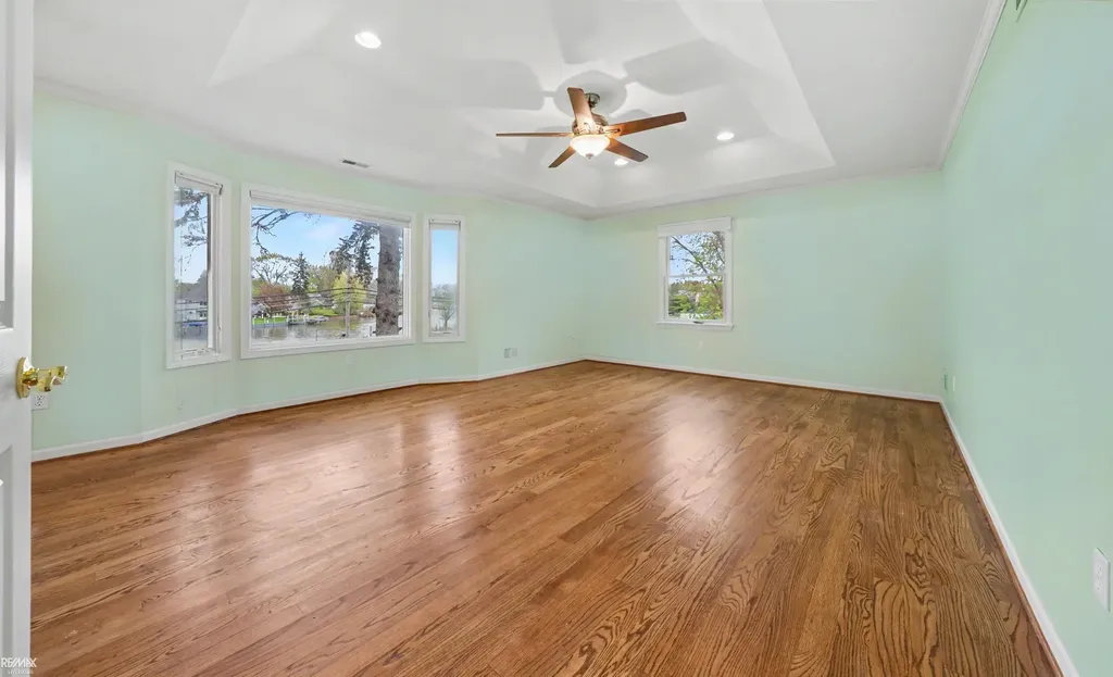 28900 S River Road Harrison Charter Township MI 48045