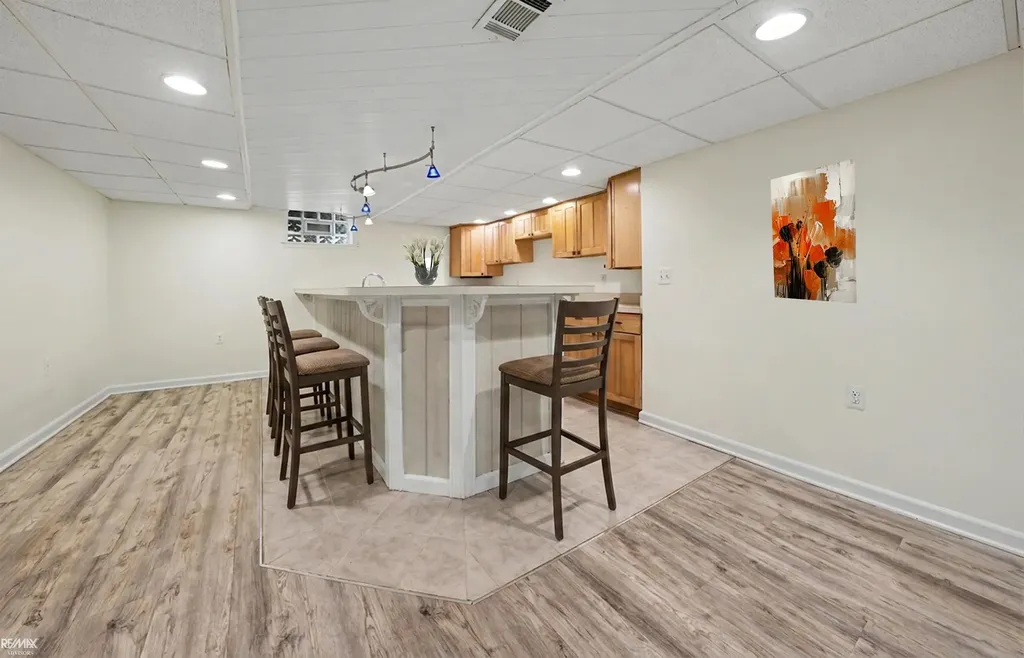 28900 S River Road Harrison Charter Township MI 48045
