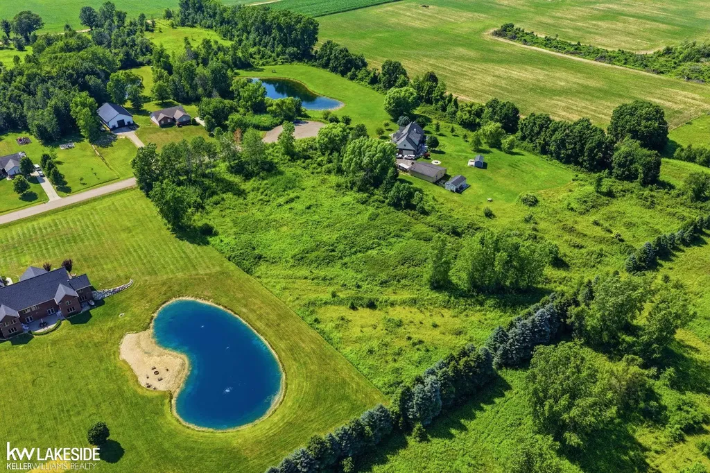 7150 Old Farm Trail Almont Township MI 48003