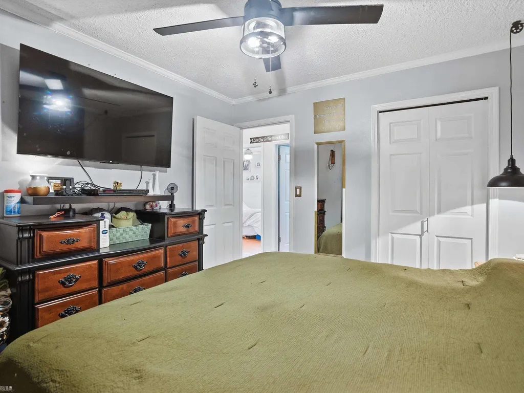 20261 Catalano Street Clinton Charter Township MI 48035