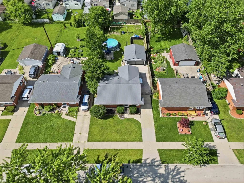 20261 Catalano Street Clinton Charter Township MI 48035