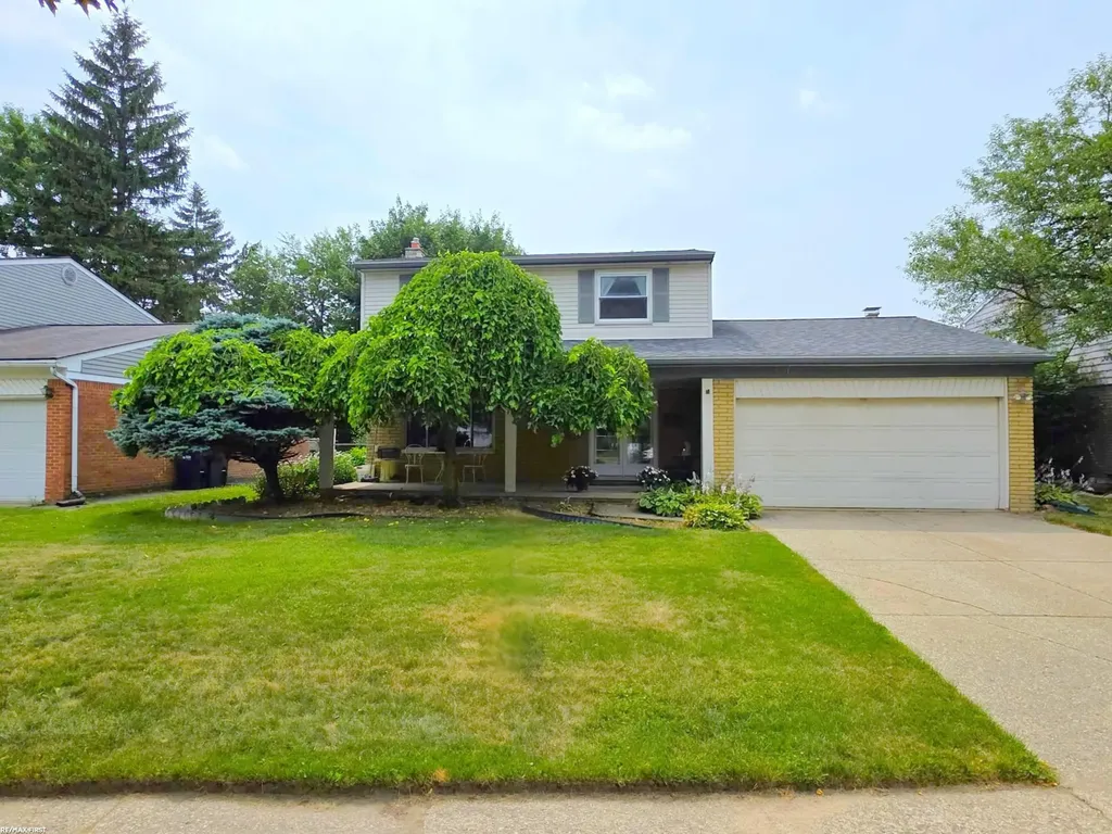 40147 Spitz Drive Sterling Heights City MI 48313