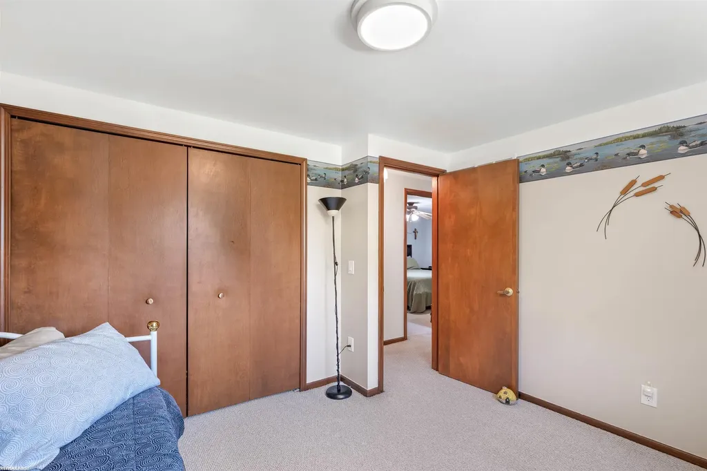 34321 Jefferson Avenue Harrison Charter Township MI 48045