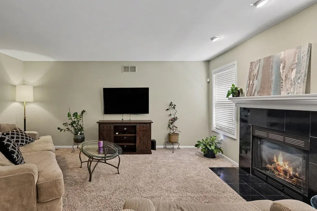 45658 Rathmore Street Macomb Township MI 48044