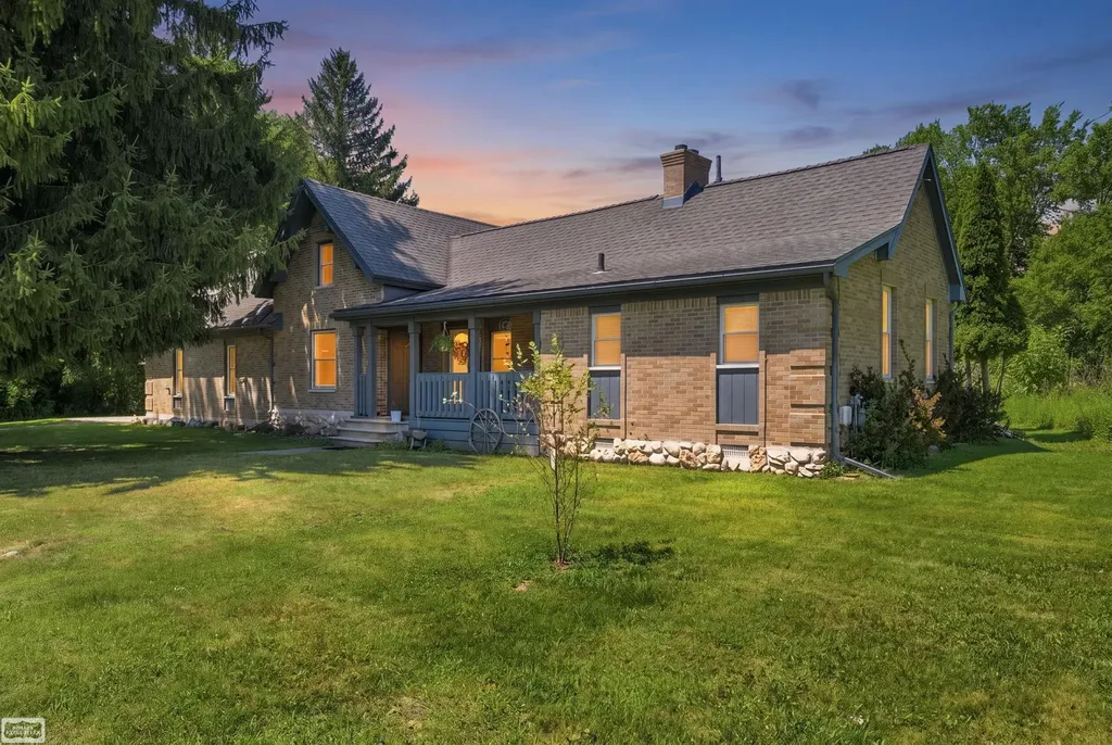105 3rd Street Yale City MI 48097