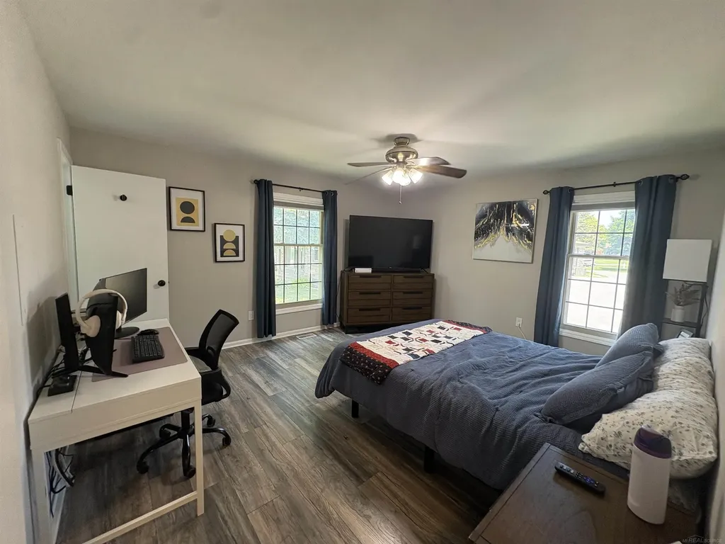 49116 Conway Court Shelby Charter Township MI 48315