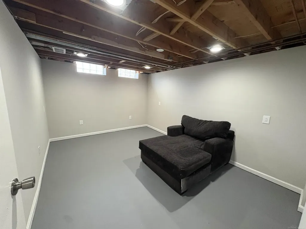 49116 Conway Court Shelby Charter Township MI 48315