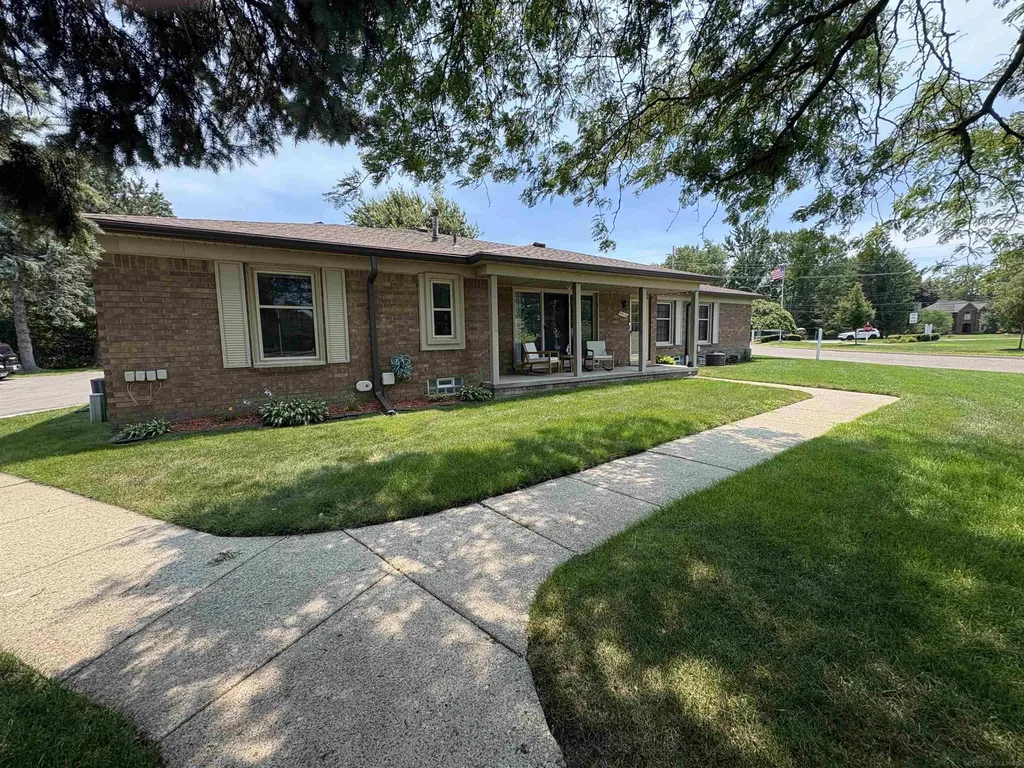49116 Conway Court Shelby Charter Township MI 48315
