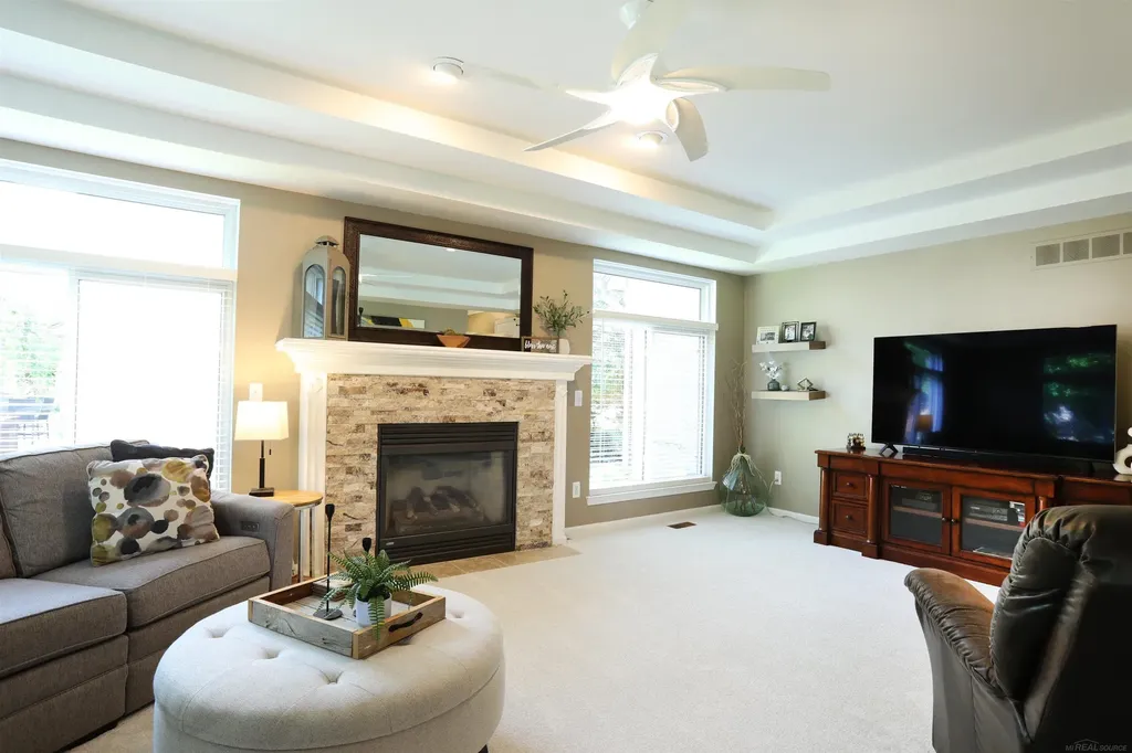 48535 Fairmont Drive Macomb Township MI 48044