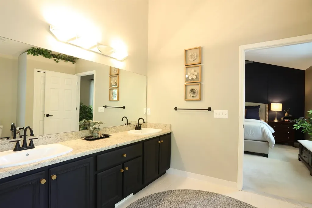 48535 Fairmont Drive Macomb Township MI 48044