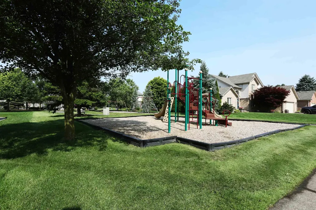 48535 Fairmont Drive Macomb Township MI 48044