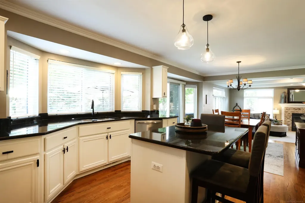 48535 Fairmont Drive Macomb Township MI 48044