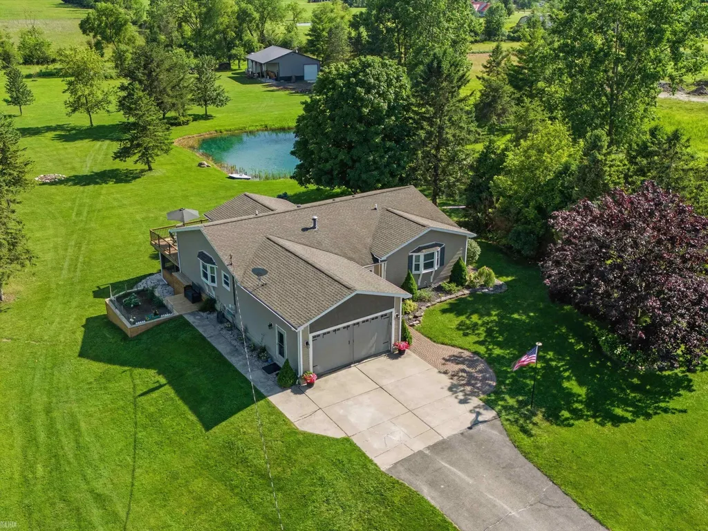 26260 29 Mile Road Lenox Township MI 48048
