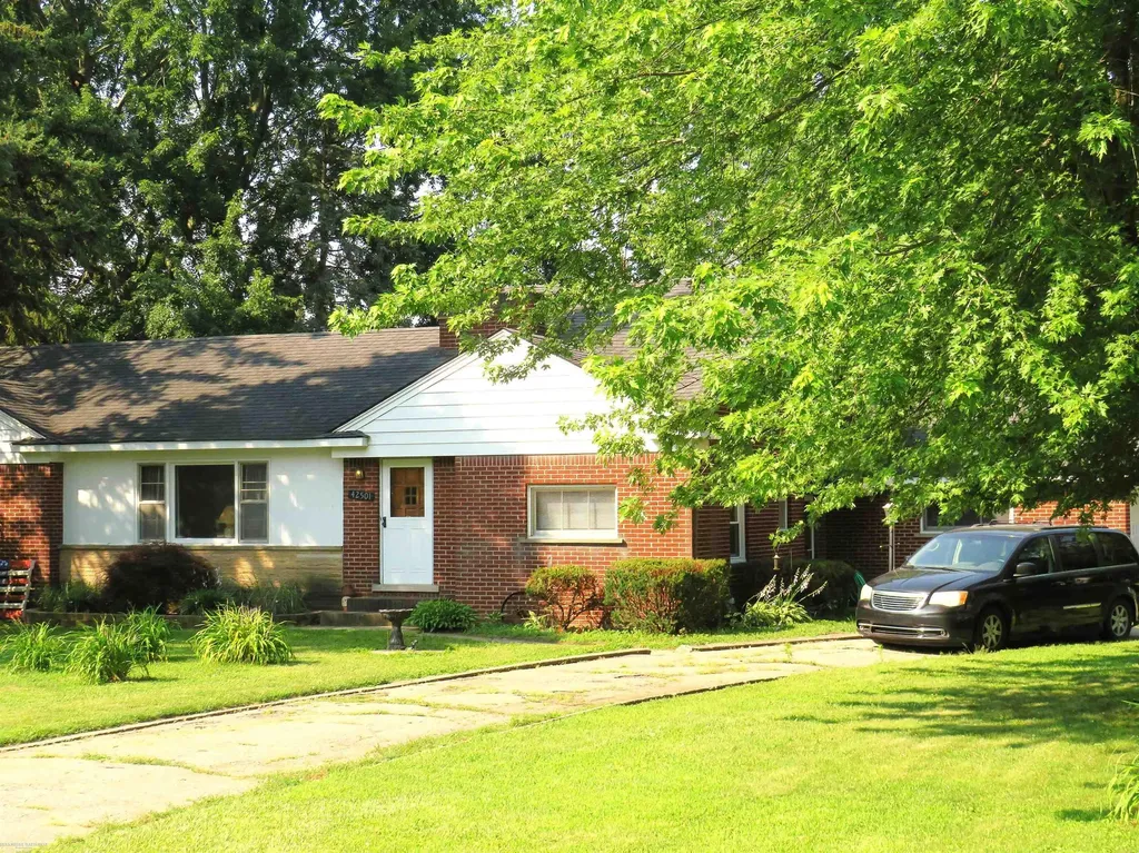 42501 Utica Road Sterling Heights City MI 48314